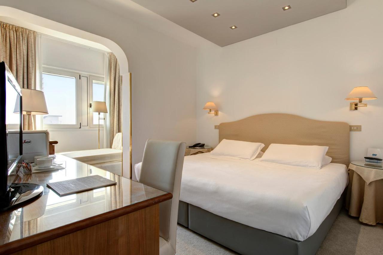 Park Hotel Brasilia Lido di Jesolo Dış mekan fotoğraf